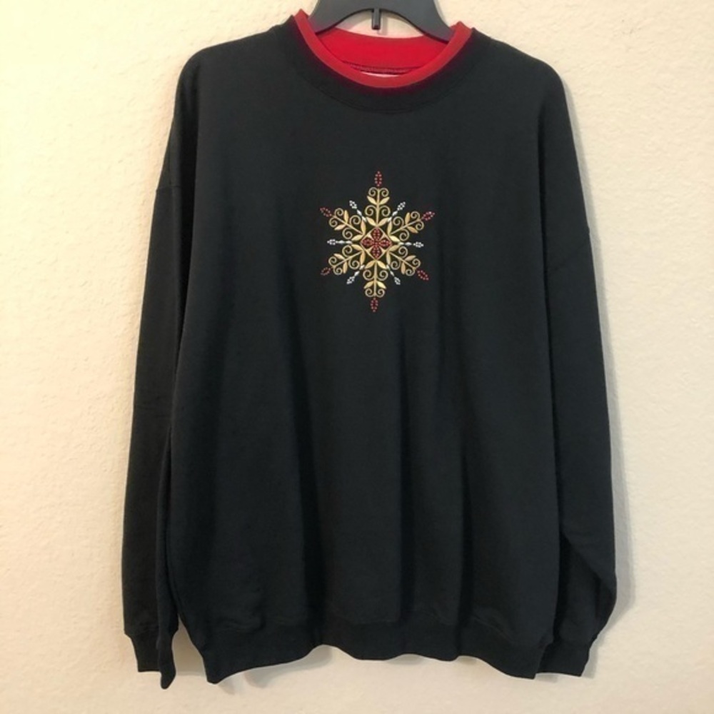 Mccc Sportswear Snowflake Christmas Sweatshirt NWT